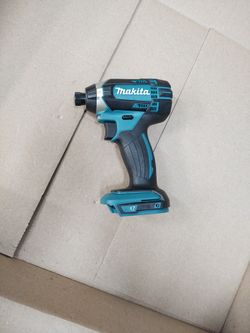 Makita 1/4 Inch Driver