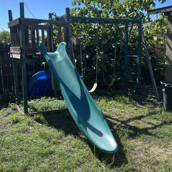 Free Swing set