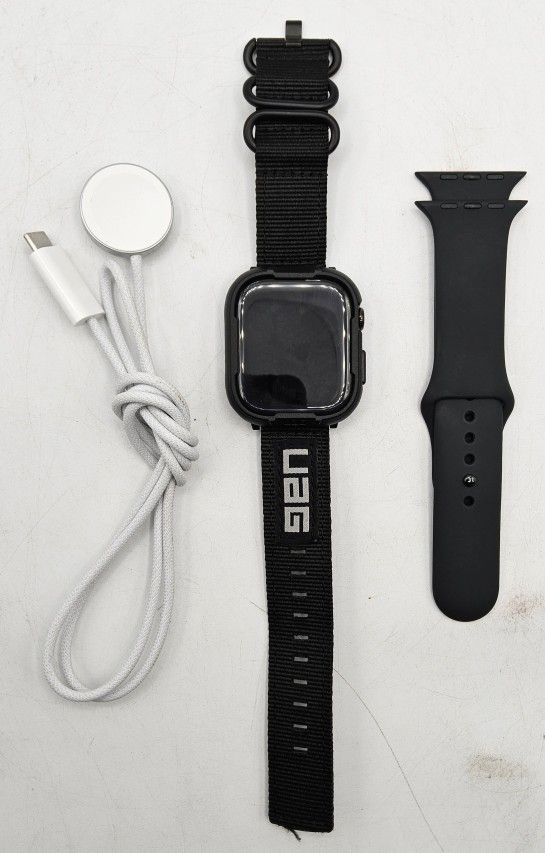 🔥Apple Watch Series 11 46mm Titanium👀Cellular Unlocked With Charger And Warranty $400