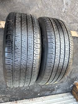 Set of 2 nice Good year Assurance 255/50/20 ( We install & balance)