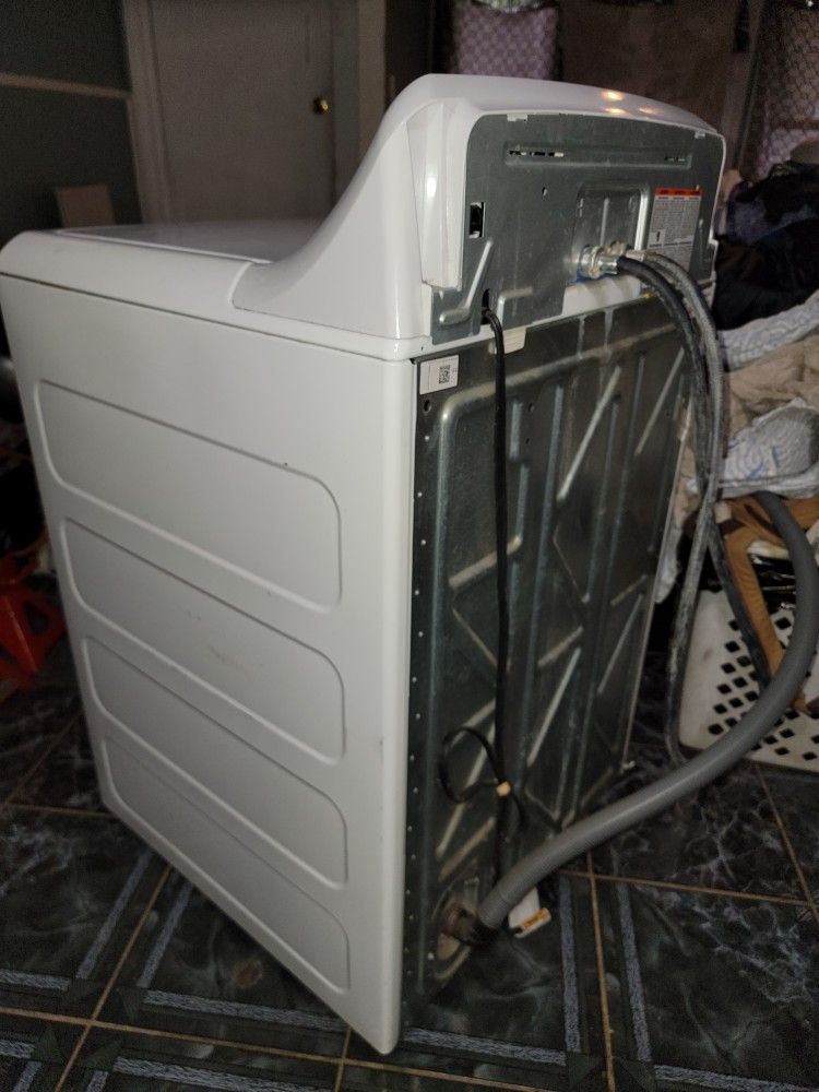 GE Washer model gtw500asnws for Sale in Los Angeles, CA