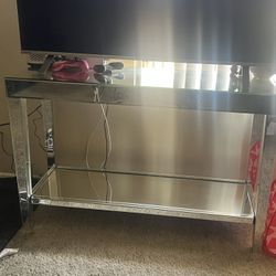 Mirror Table 