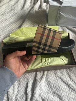 Burberry slides