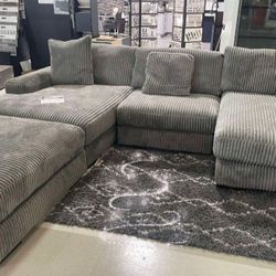 ✌️Lindyn Fog Sectional sofa with chaise