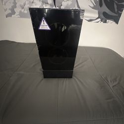 H5 Elite Premium Compact Mid-Tower Case