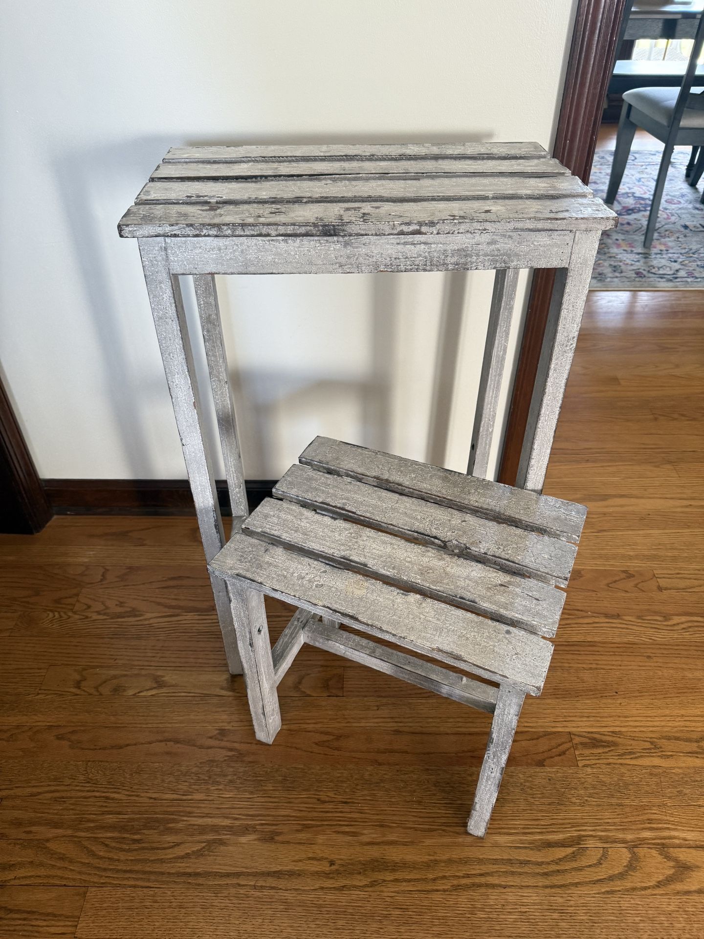 Distressed White Wood End Tables (Set Of 2)