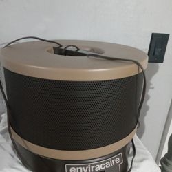 Honeywell Enviracaire HEPA air purifier Model  EV-25 With Filter