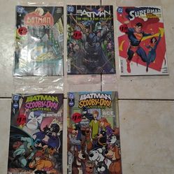 5 comic books new in plastic