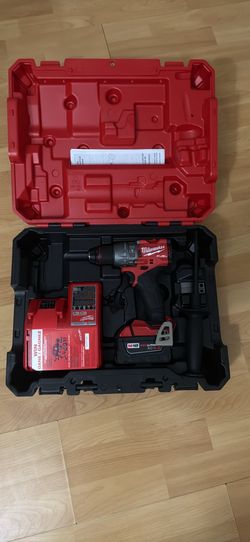 Milwaukee hammer drill 18 bolt