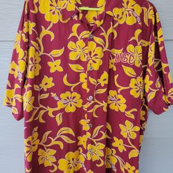 USC MENS HAWAIIAN SHIRT SIZE XL IN EXCELLENT CONDITION 