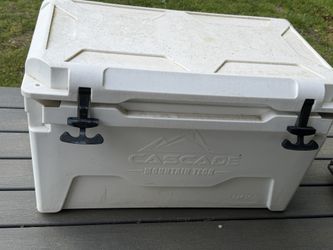 Cascade Mountain Tech 80Q Cooler
