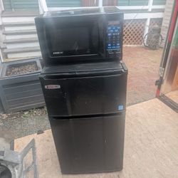 Micro/Fridge Combo