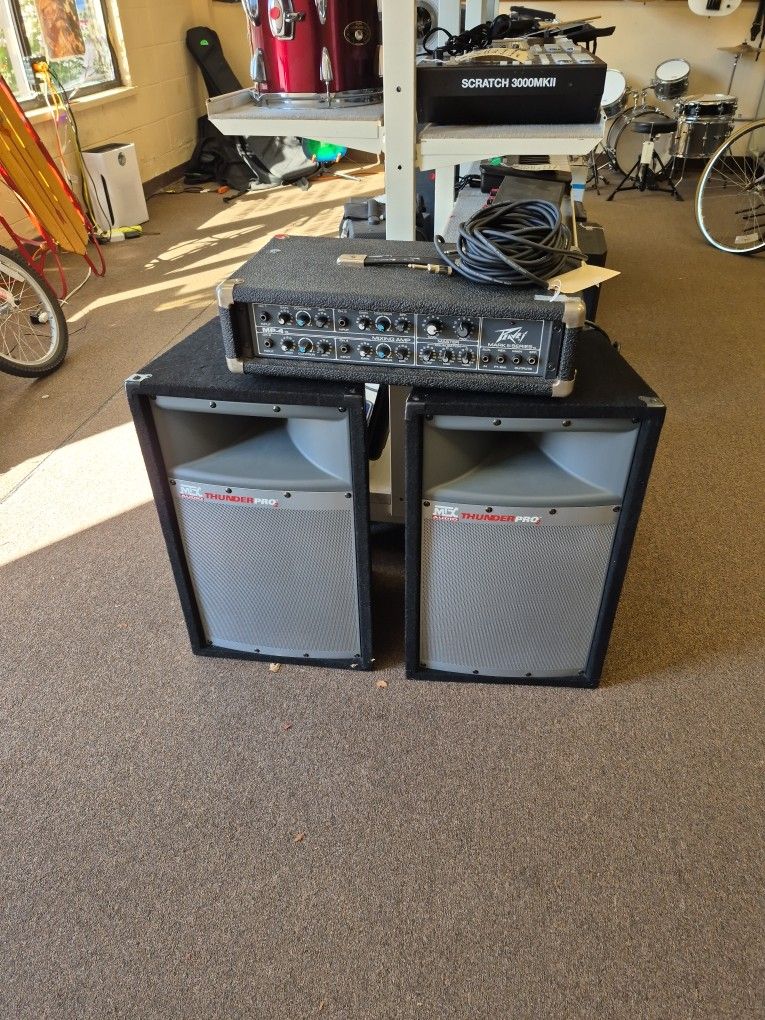 Peavey MP-4 Mark 3 Series Power Amp And 2 MTX TP1200 Passive Speakers