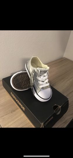 Silver converse
