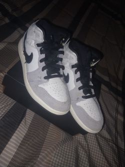 Jordan Kids 3.5Y Cement