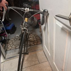 Fuji CCR-3 Road Bike Carbon Fiber Black Gold 700C Shimano STI – A-Class Wheels