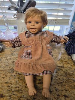 Baby doll Collectible