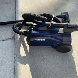 Sanitaire Vacuum 