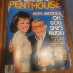 Magazines 
