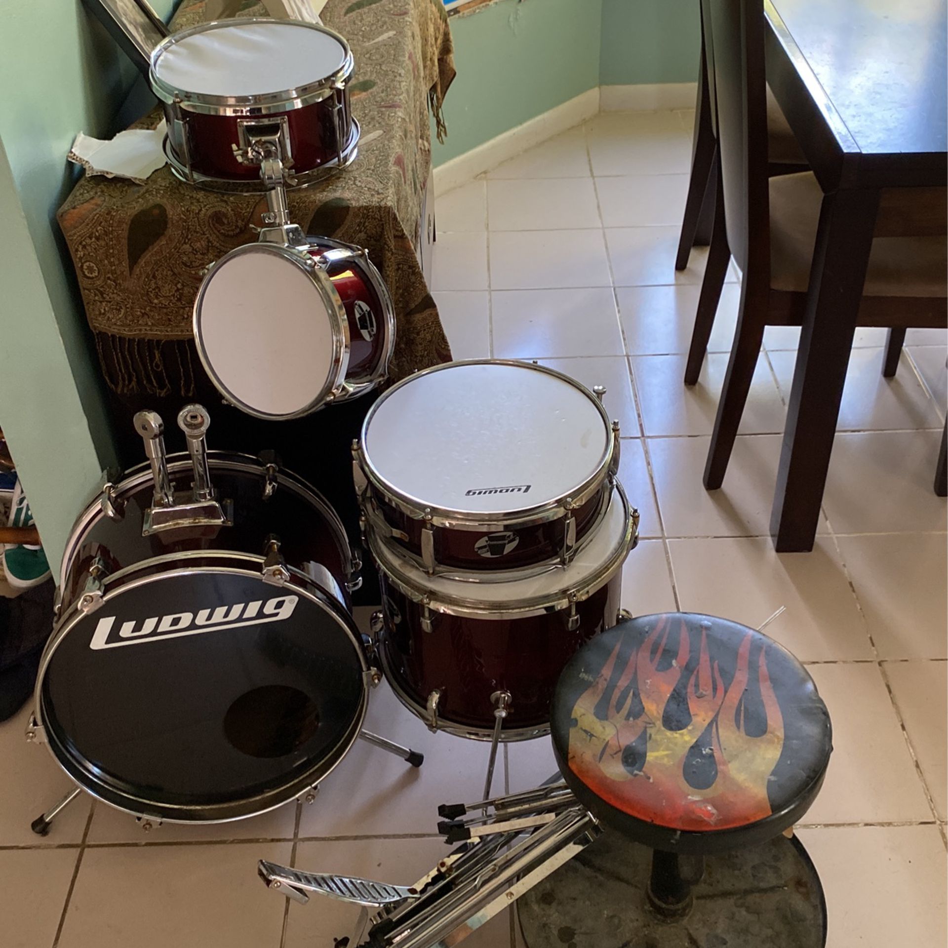 Ludwig Youth Drum set
