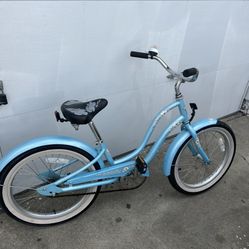 ELECTRA BIKE SIZE 20