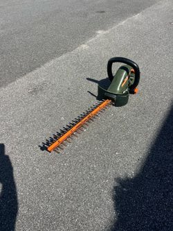 Hedge trimmer