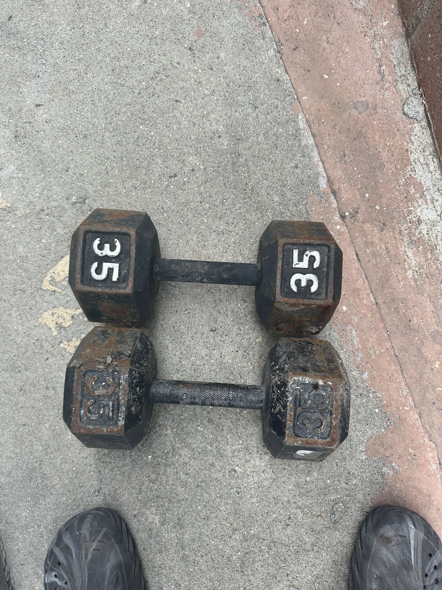 35 Lb Weights Two 90
