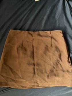 brown mini skirt