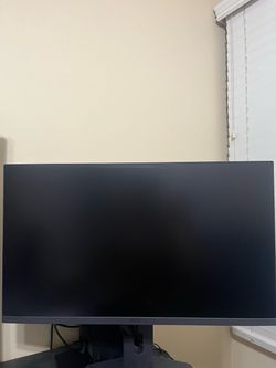 LG 27 inch monitor 200hz 4K w/ stand