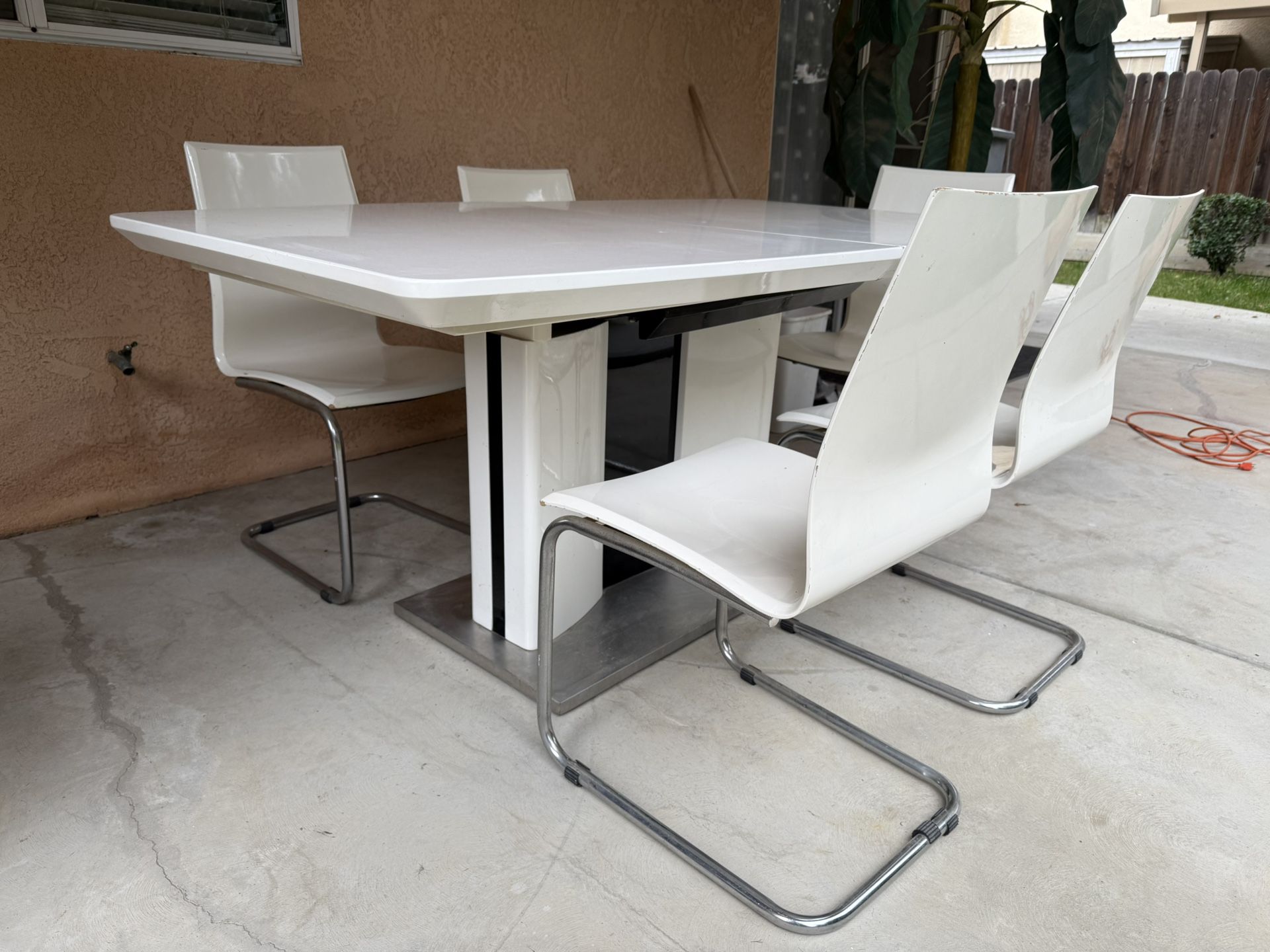 Modern Dining Set