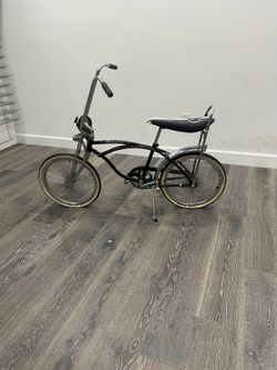Original Schwinn Stingray with 180 Spokes