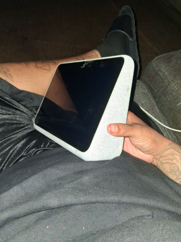 Tablet/bulebooth Speaker