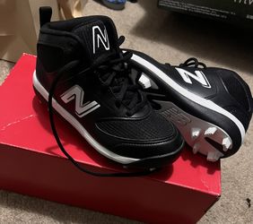 New Balance Baseball Cleats