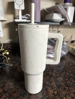 Skeleton 40oz Tumbler 