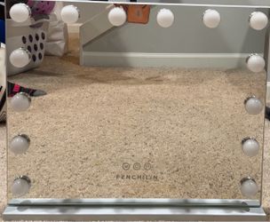 Vanity light up mirror