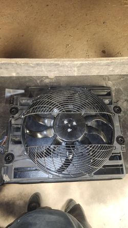 99-2003 bmw 5 series brand new auxiliary fan/ cooling fan