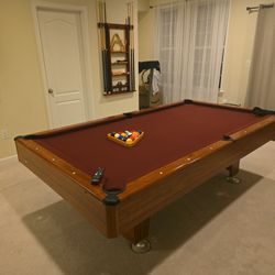 Mizerak Pool Table Brown & Red, Standard Size 