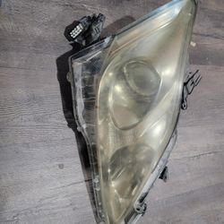 Lexus Headlight Driver Side