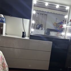 Bedroom Set Queen 