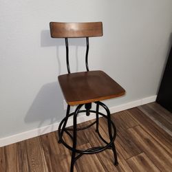 Swivel Bar Stool