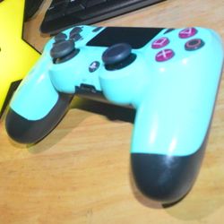 PS4 CUSTOM CONTROLLER