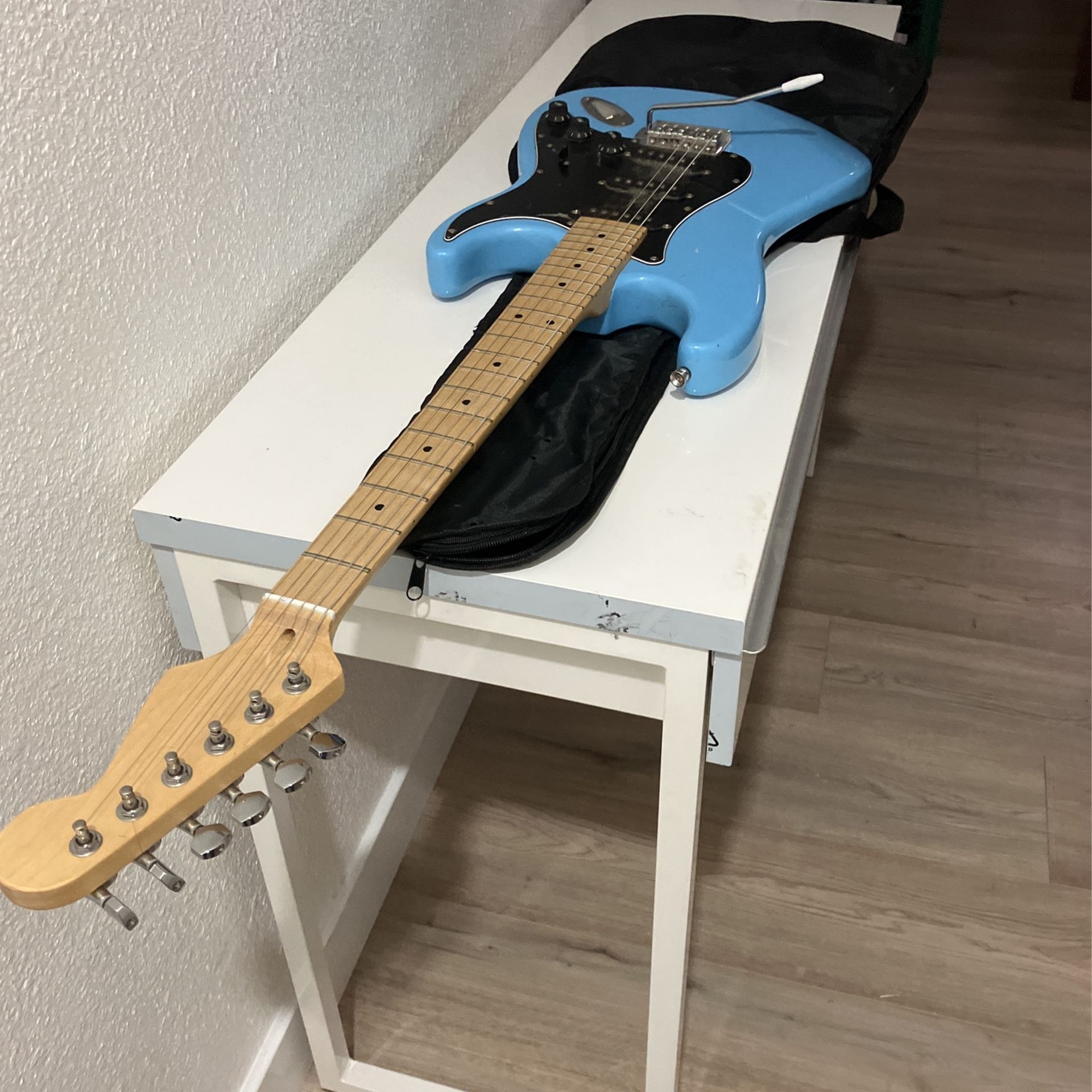 Electric Guitar