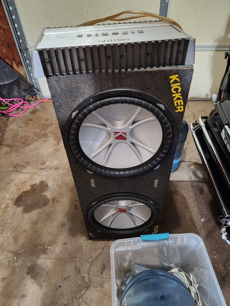 Amp An Kicker Box For Sell Its Hits Hard Need It Gone Asap