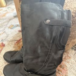 Women’s Sz 11 Boots