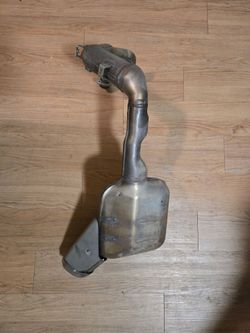 2022 MT07 Stock exhaust