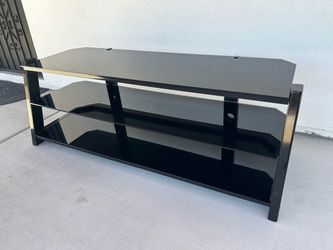 tv stand 60 W x 20 L x 22 H inches