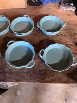 Eight New Ceramic mini pie dishes