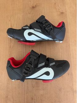 Peloton Cycling Shoes Women’s 7.5 38 EU Almost New Condition