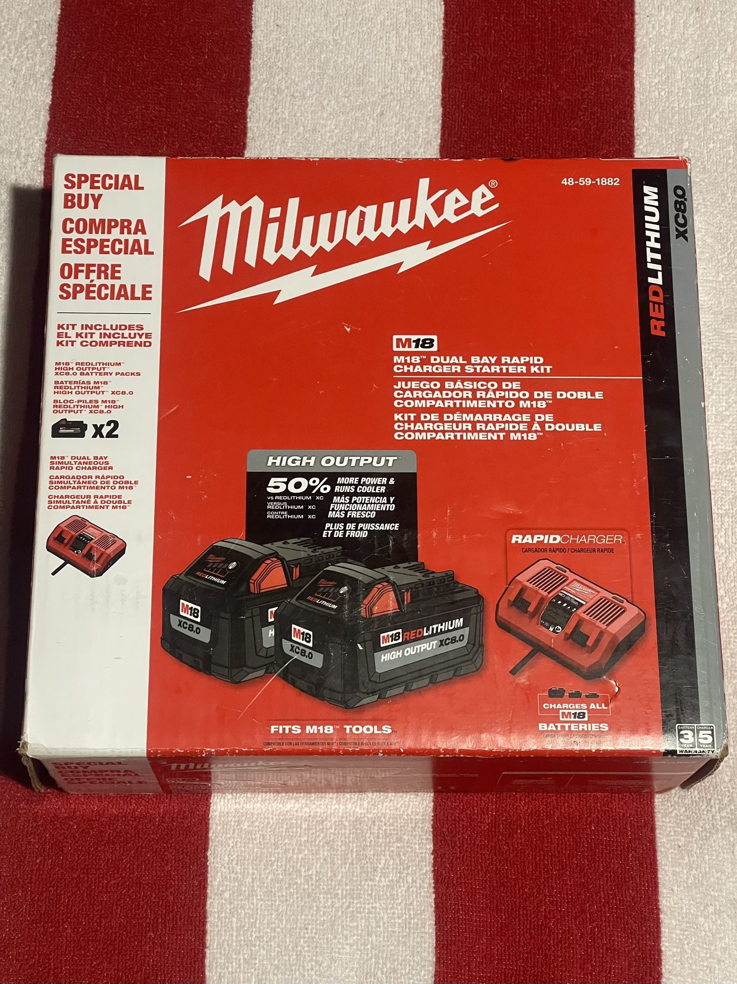 MILWAUKEE M18 TWO 8.0AH BATTERY KIT WITH DAUL BAY RAPID CHARGER