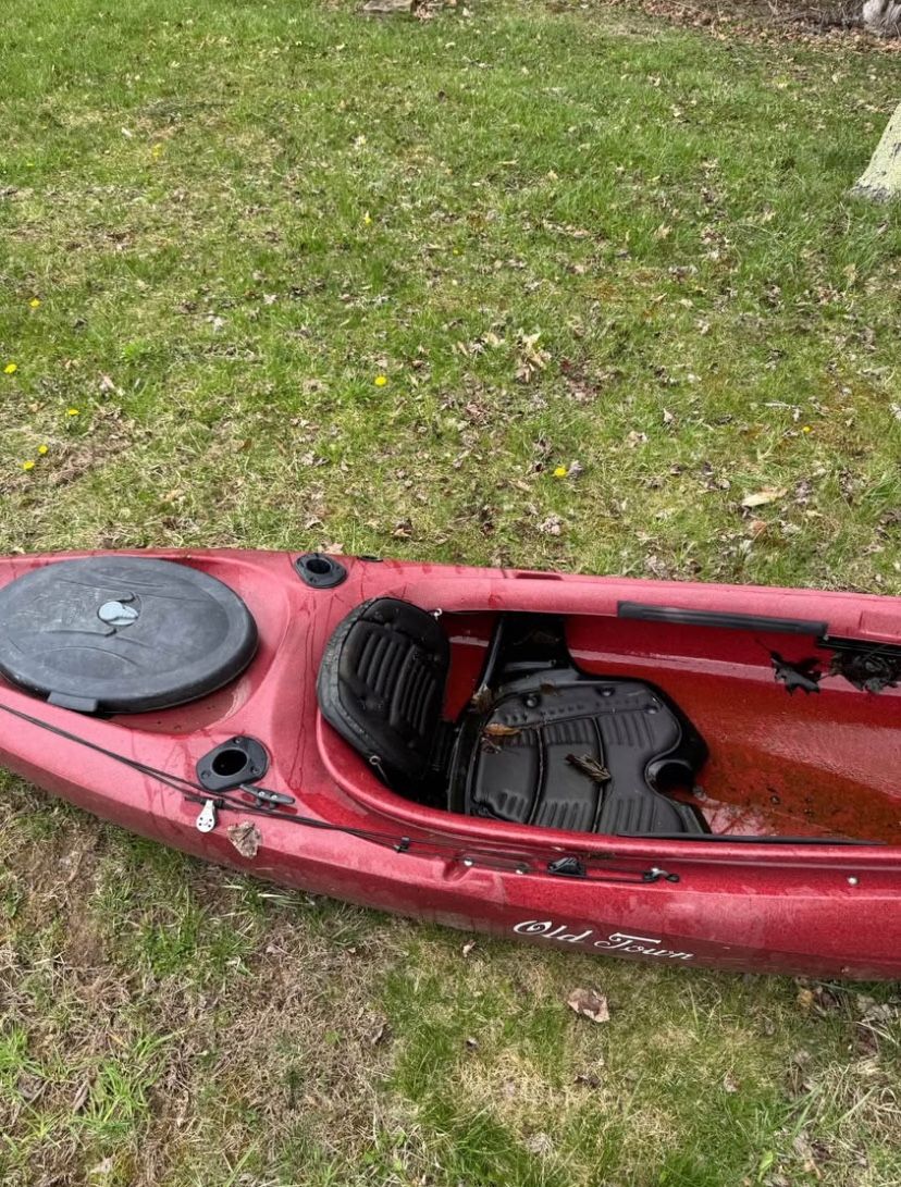 Trip10 angler dlx kayak